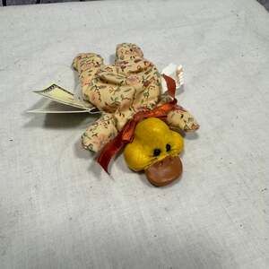 Russ Teeny Beenies Teenie Duck Clay Head Plush Stuffed Floral Material Body 5"